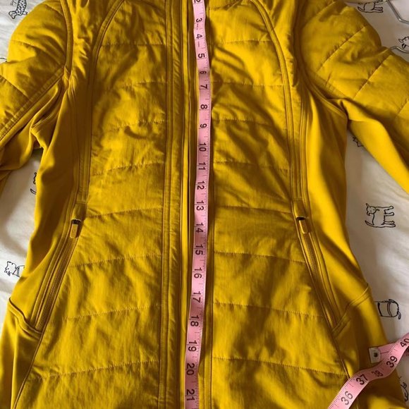 Lululemon Another Mile Jacket - Picture 8 of 9